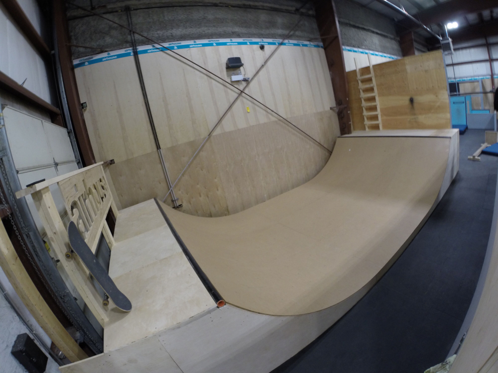 Airhouse Nanaimo  GOPR1385.JPG